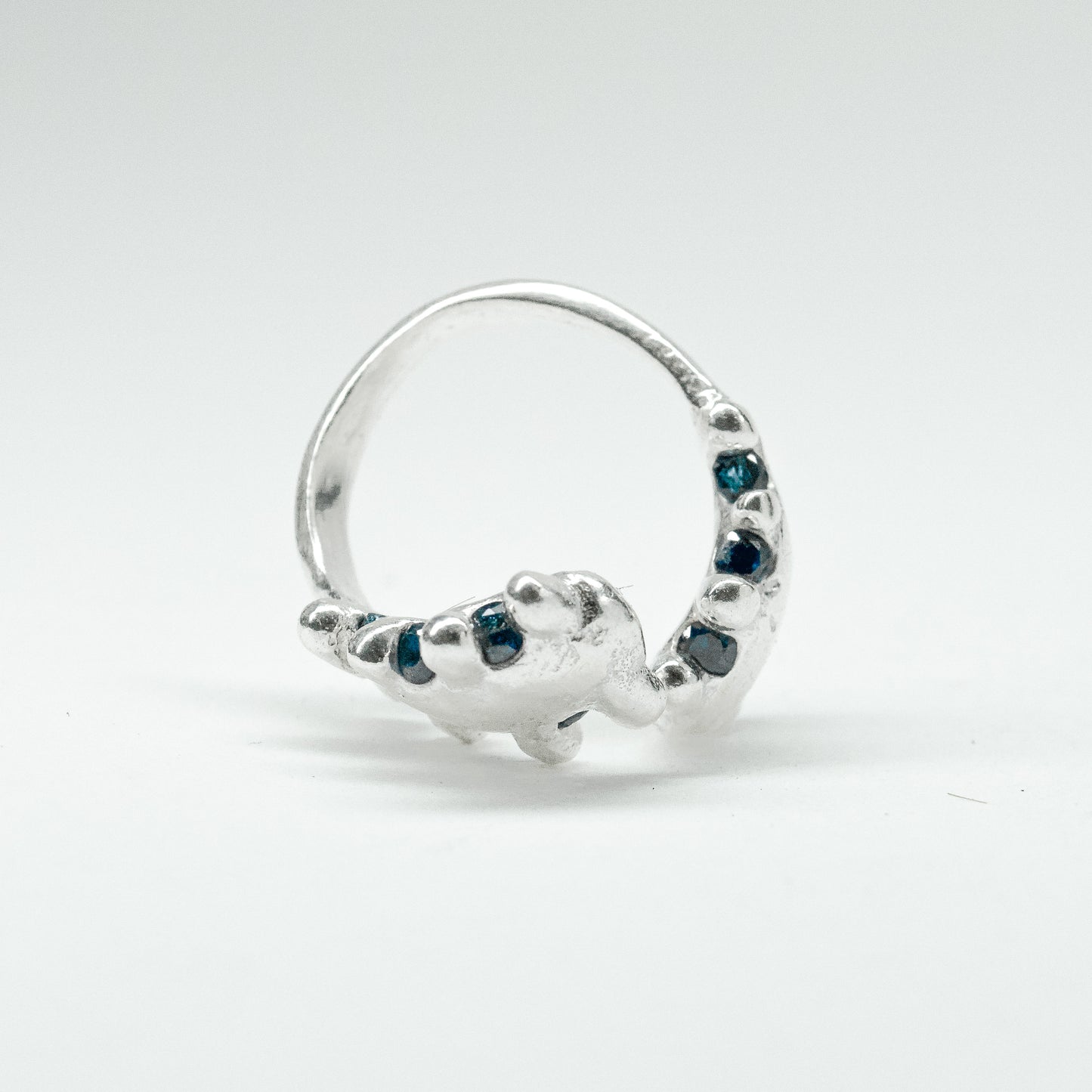 CATERPILLAR OPEN RING - BLUE GEMS