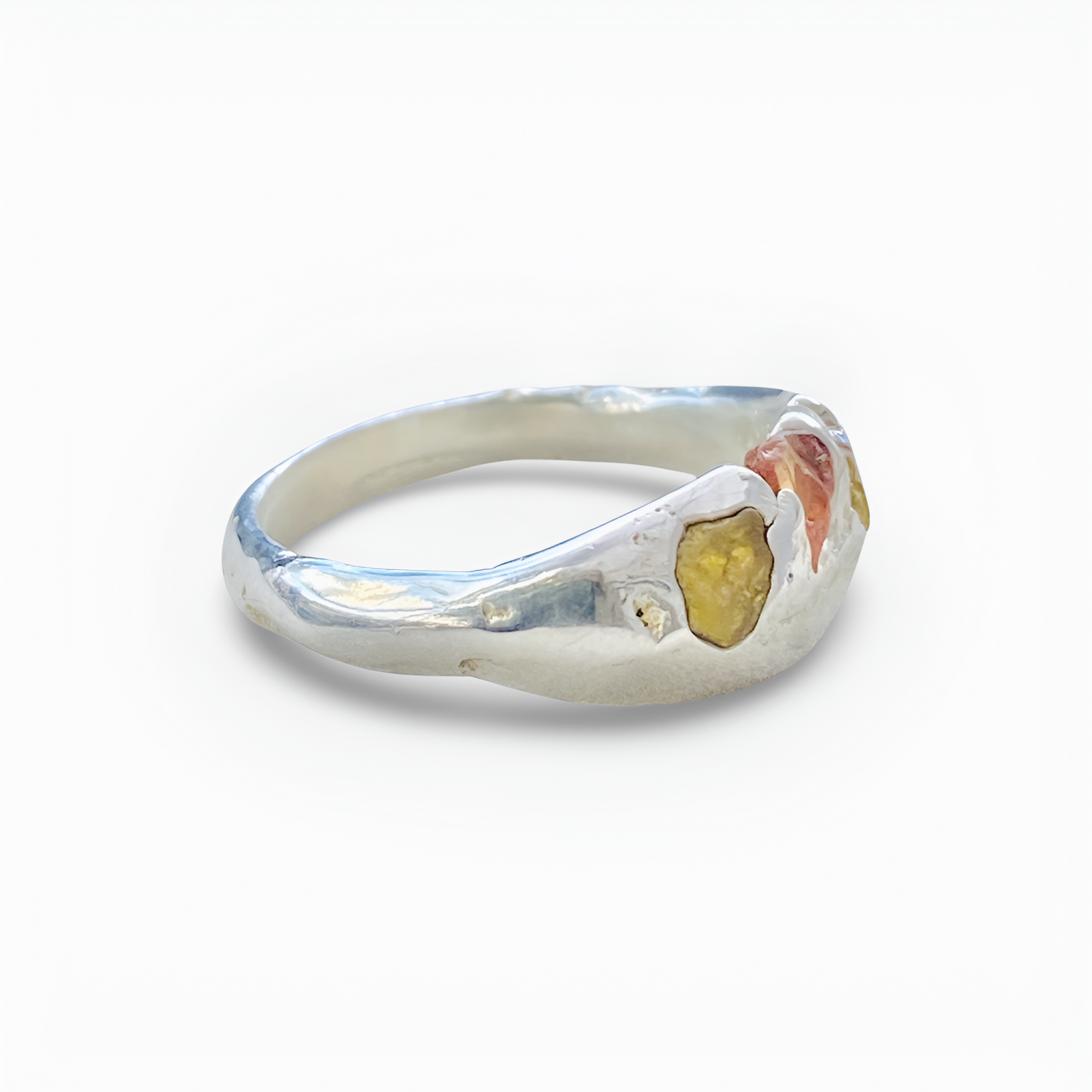 BUBBLE YELLOW SAPPHIRE ROUGH CUT RING