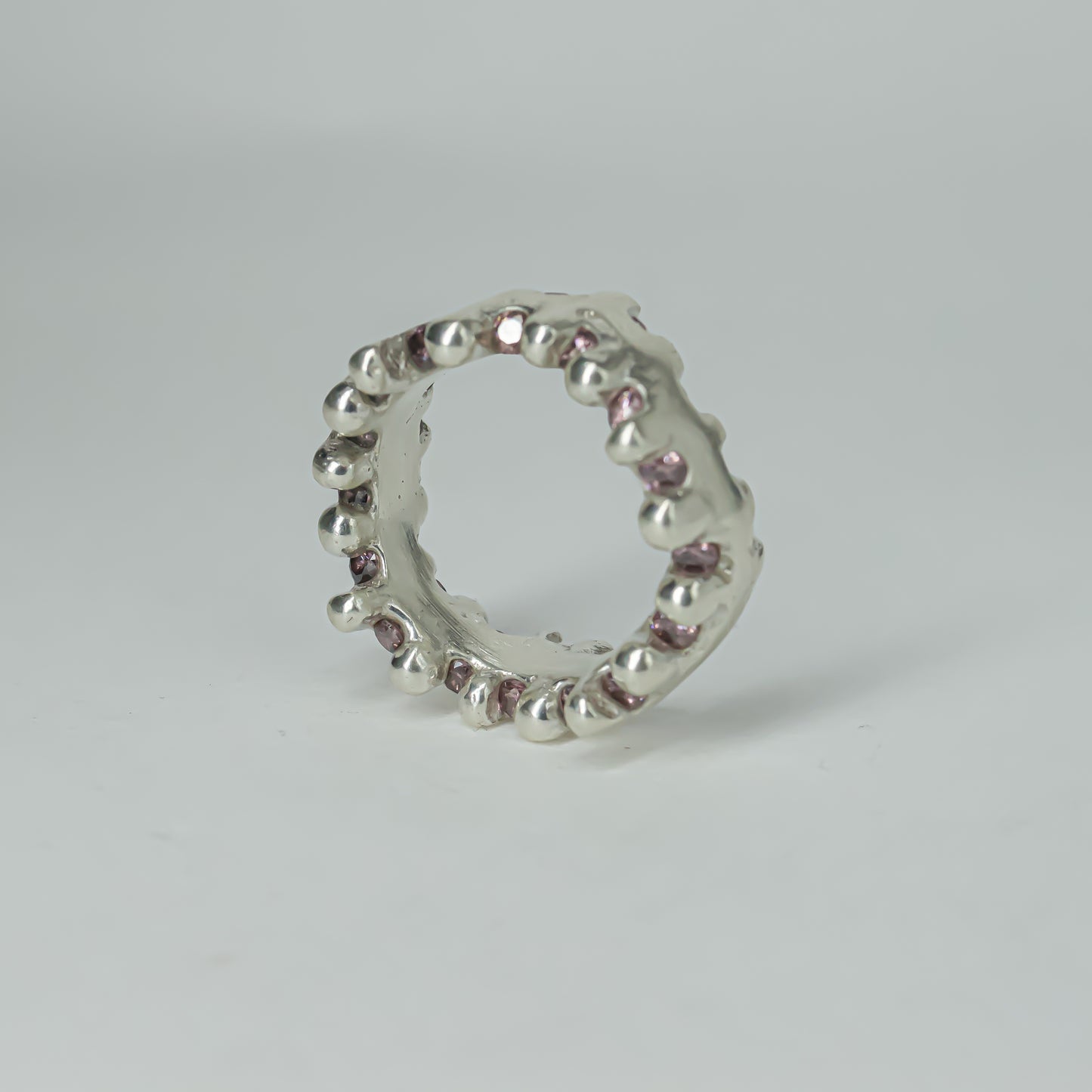 CATERPILLAR WAVY RING - PINK GEMS