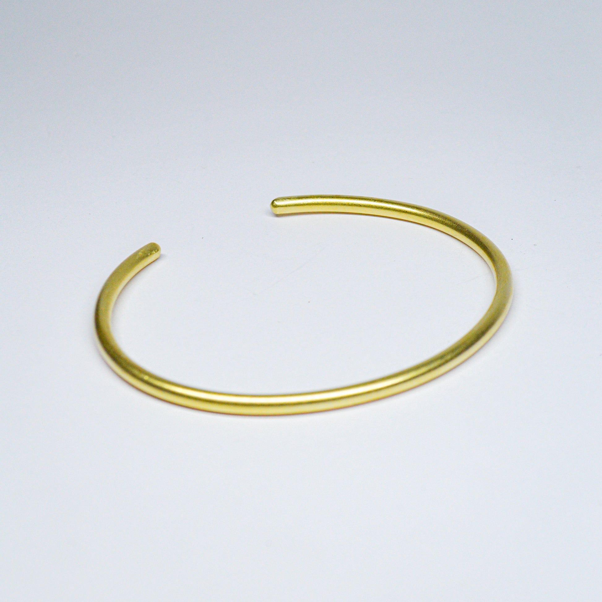 BRASS OPEN BANGLE