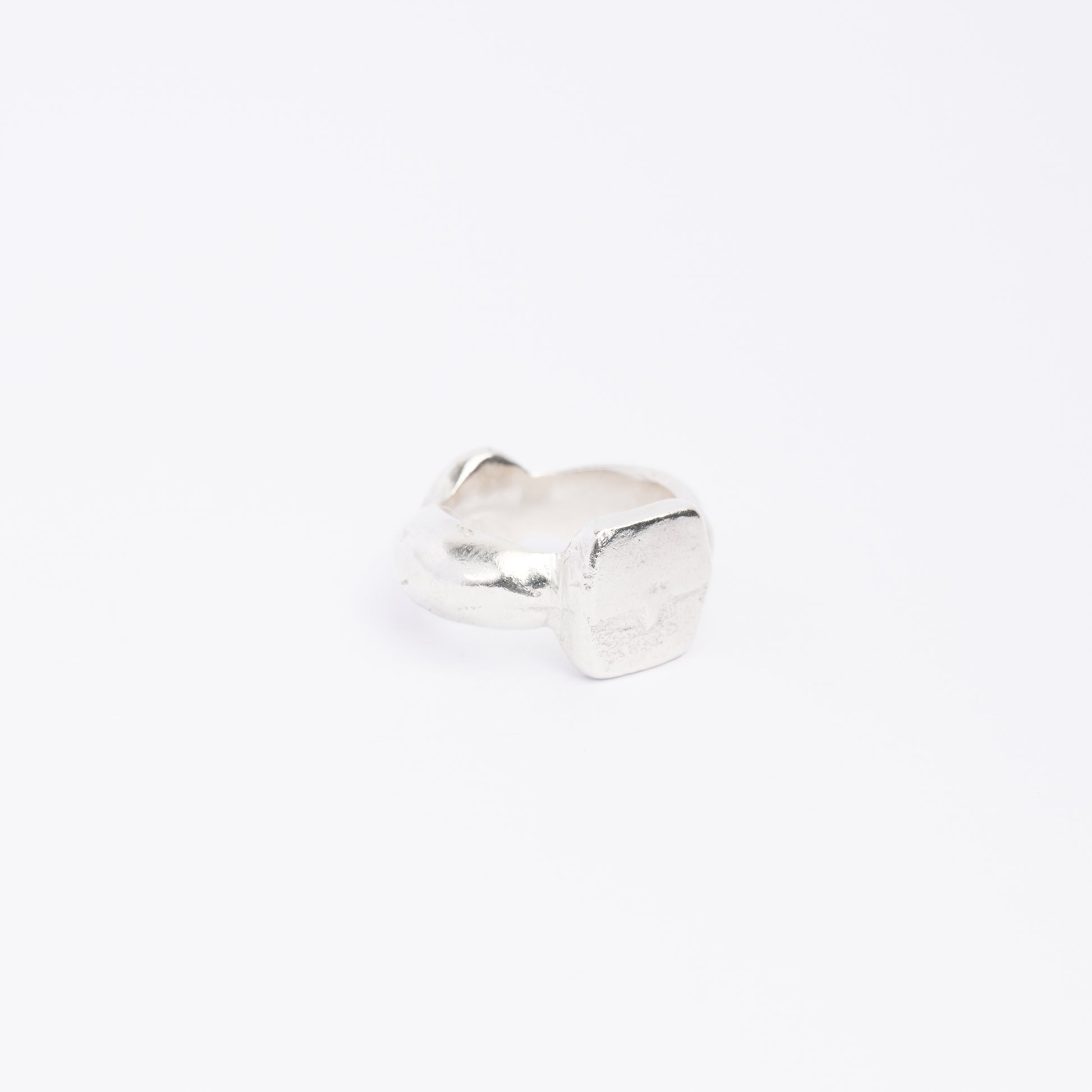 Roman Ring