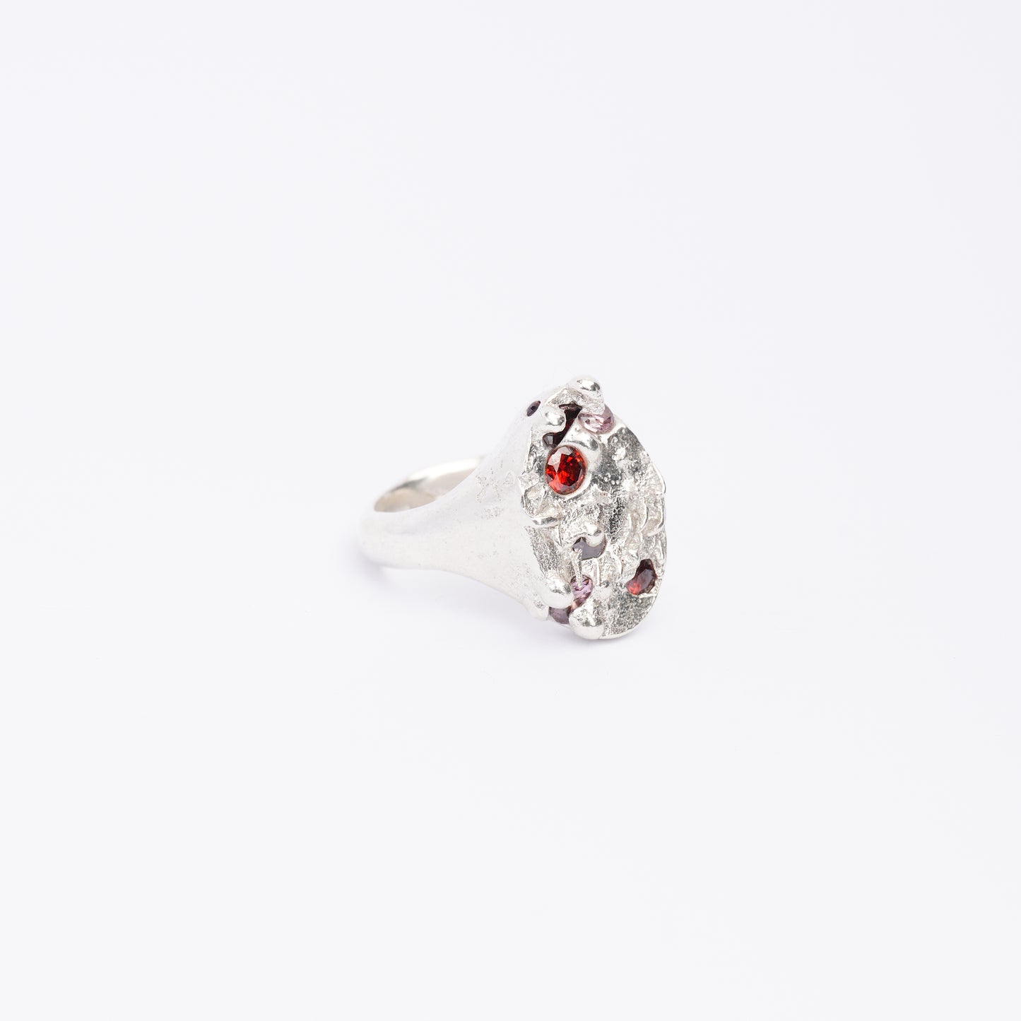 Oval Signet - Red Gems