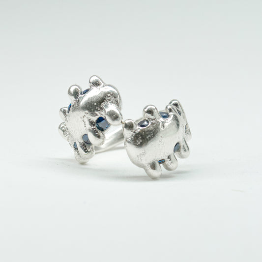 CATERPILLAR OPEN RING - BLUE GEMS