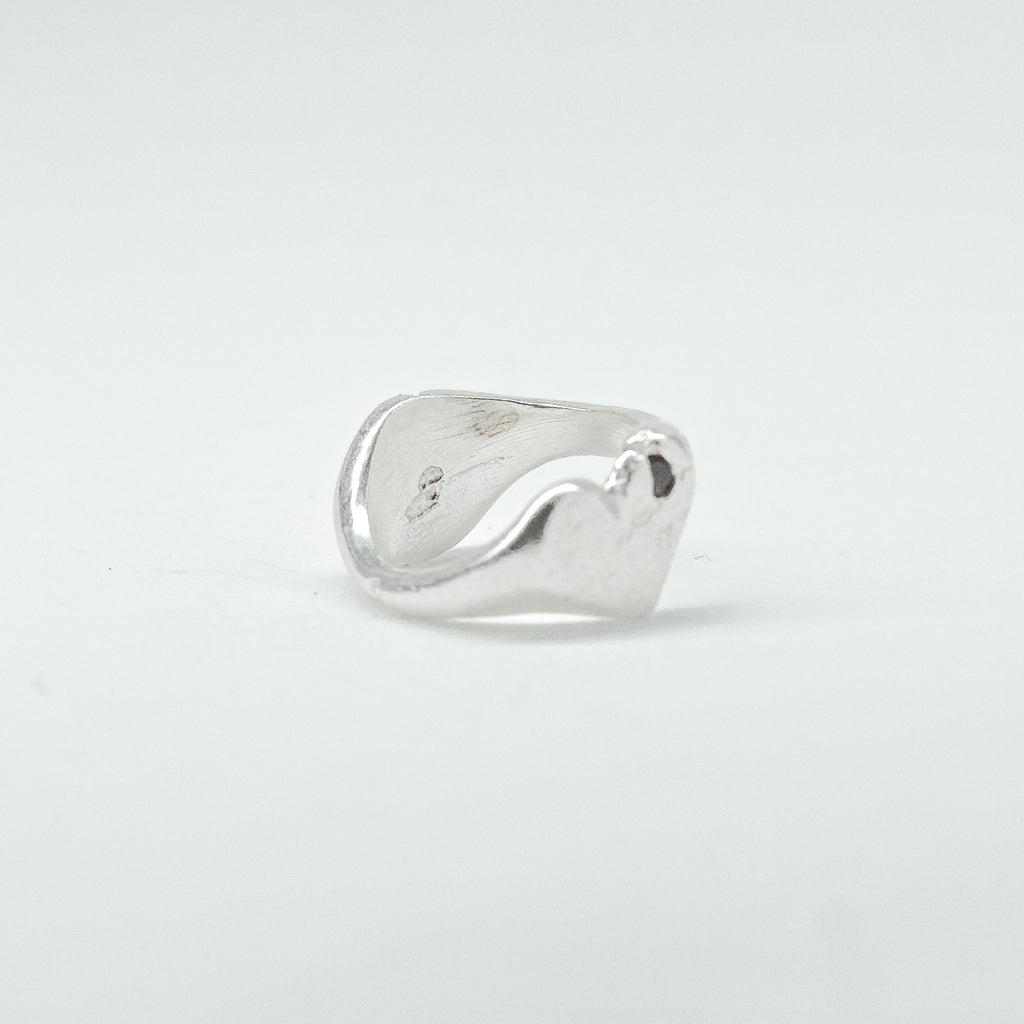 REVERSIBLE HEART + ROUND SIGNET RING