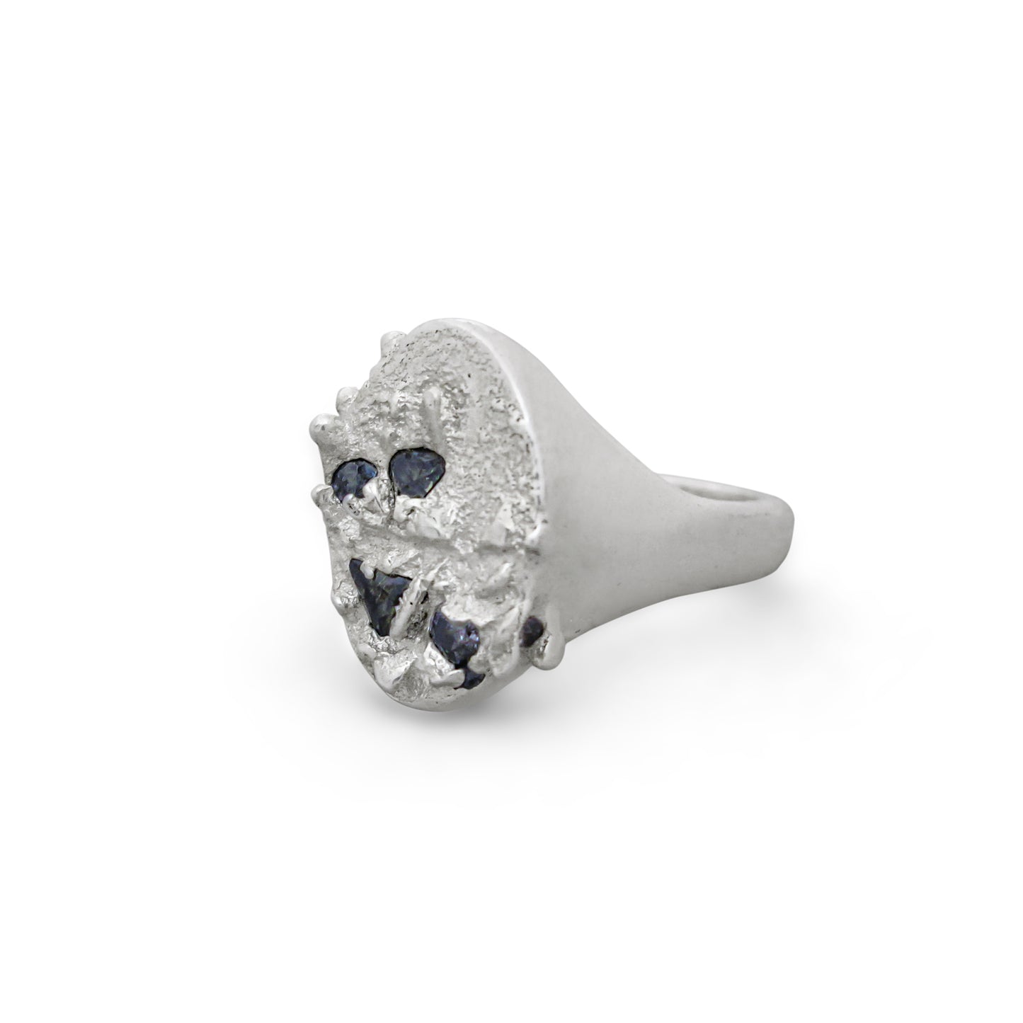 STORMY OVAL SIGNET