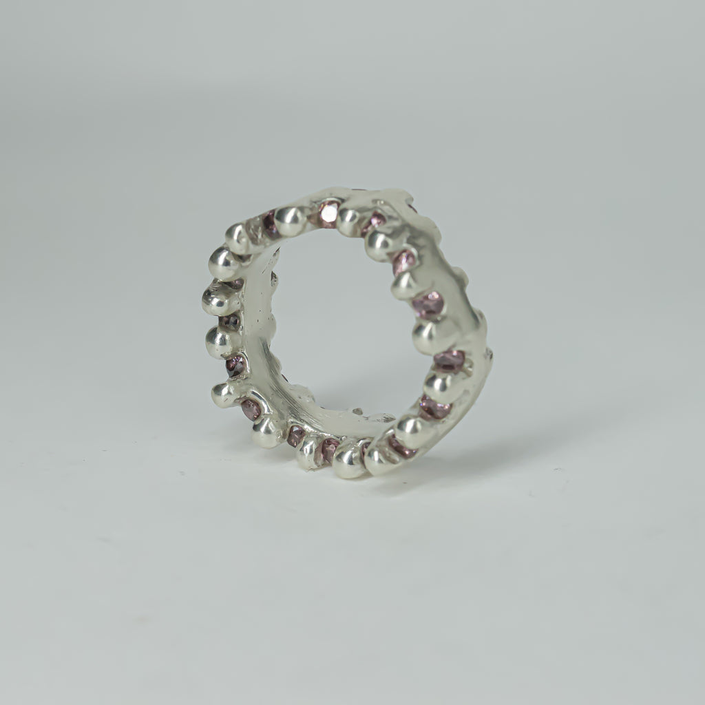 CATERPILLAR WAVY RING - PINK GEMS