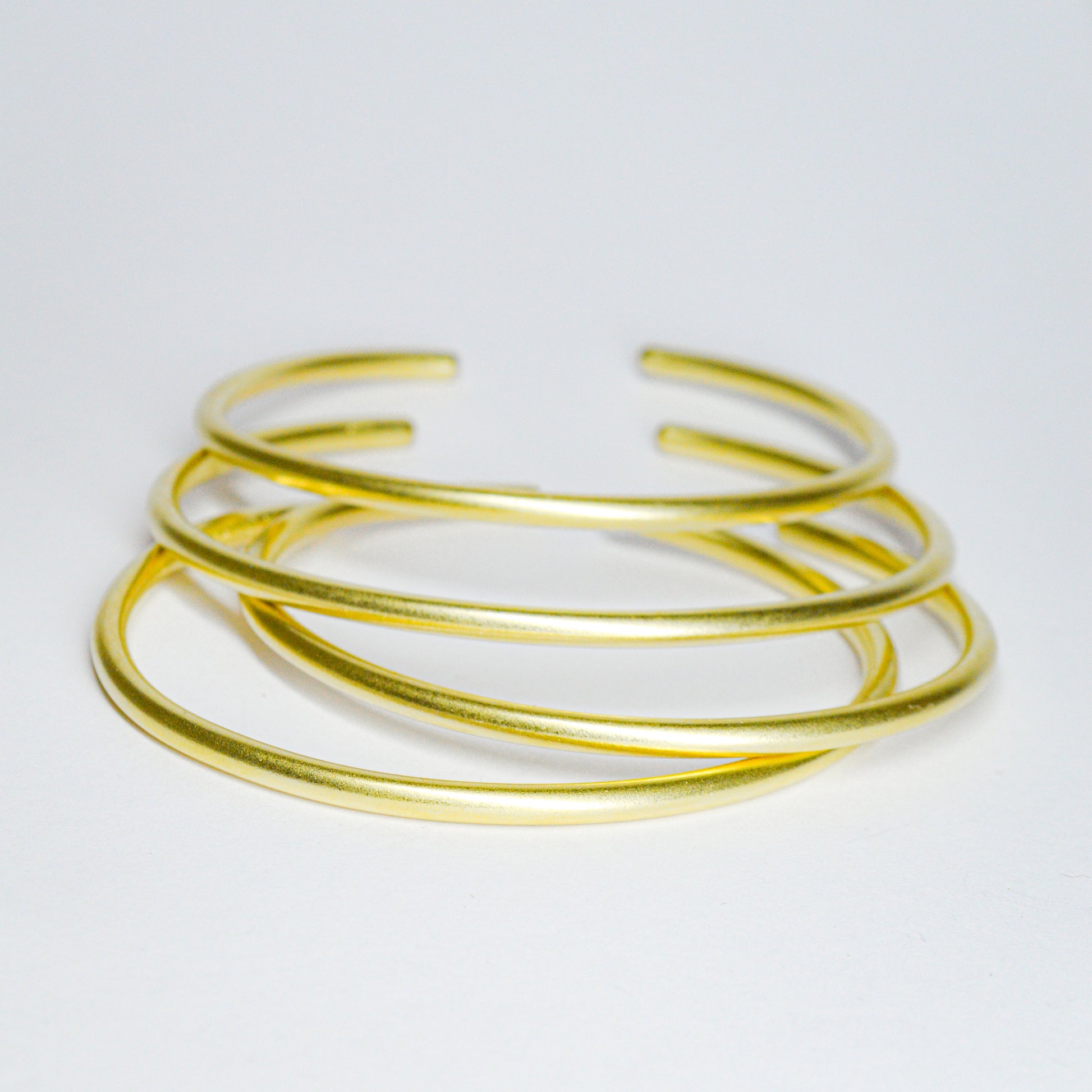 BRASS OPEN BANGLE