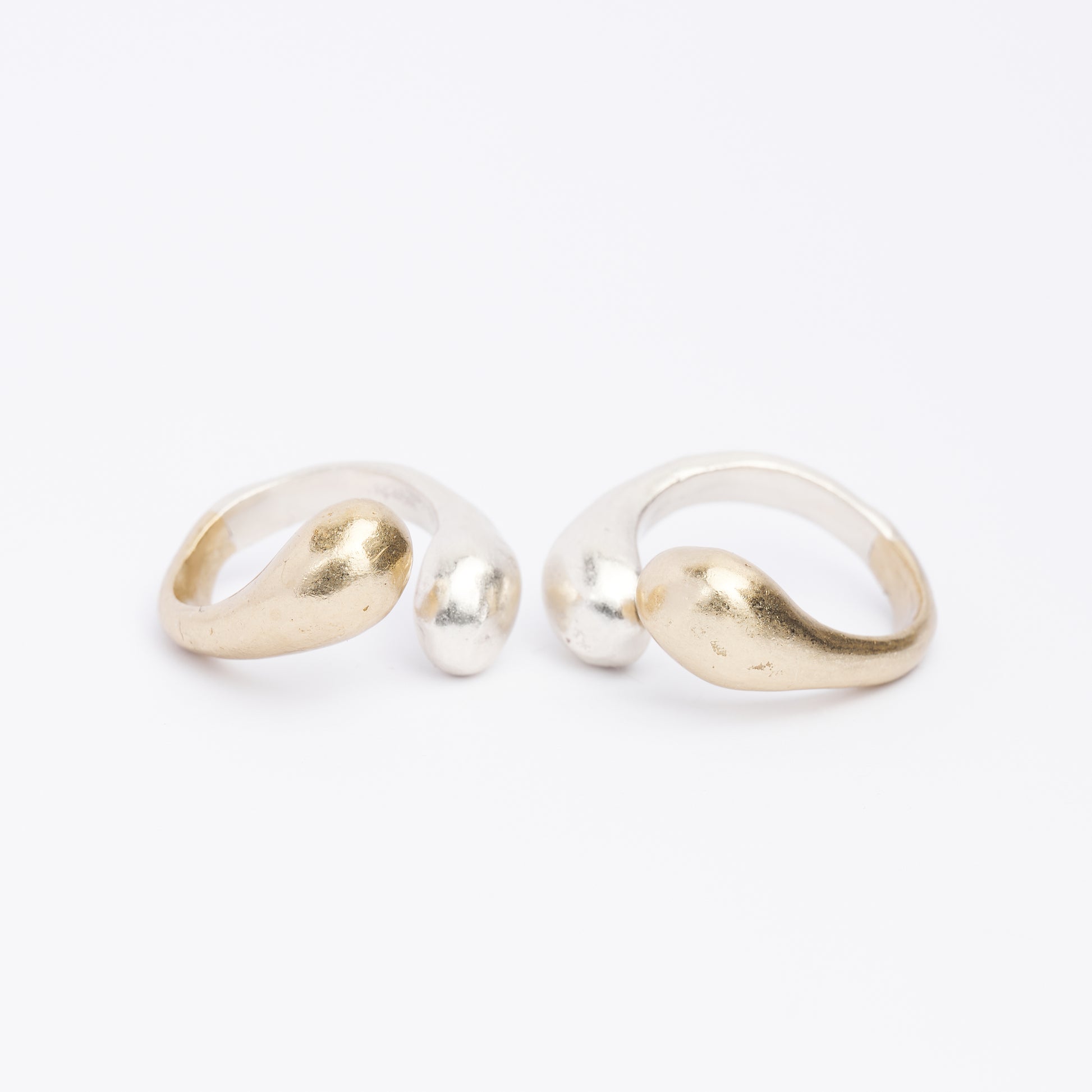 TWO-TONE OPEN RING