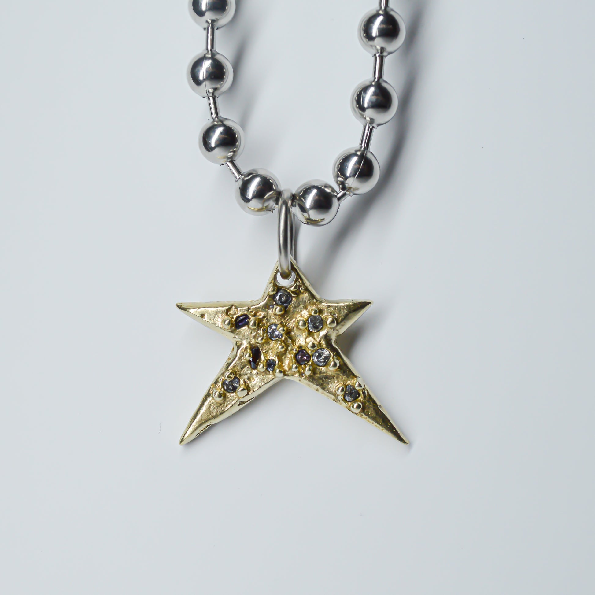 STAR NECKLACE