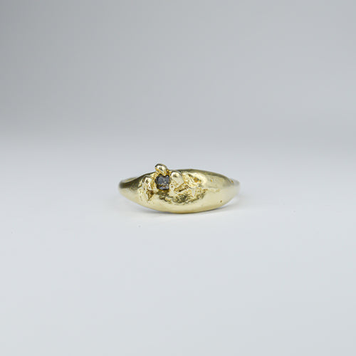 BRASS TAPER RING SINGLE GREEN GEM