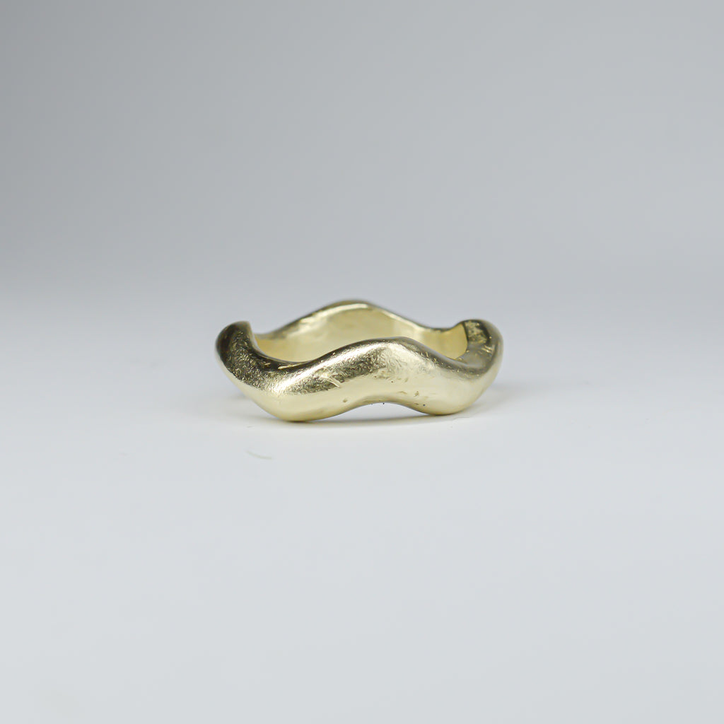 BRASS WAVY RING